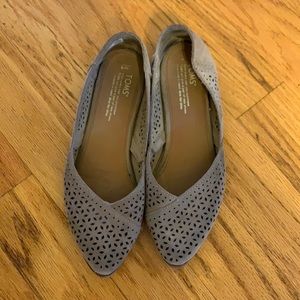 Toms suede flats